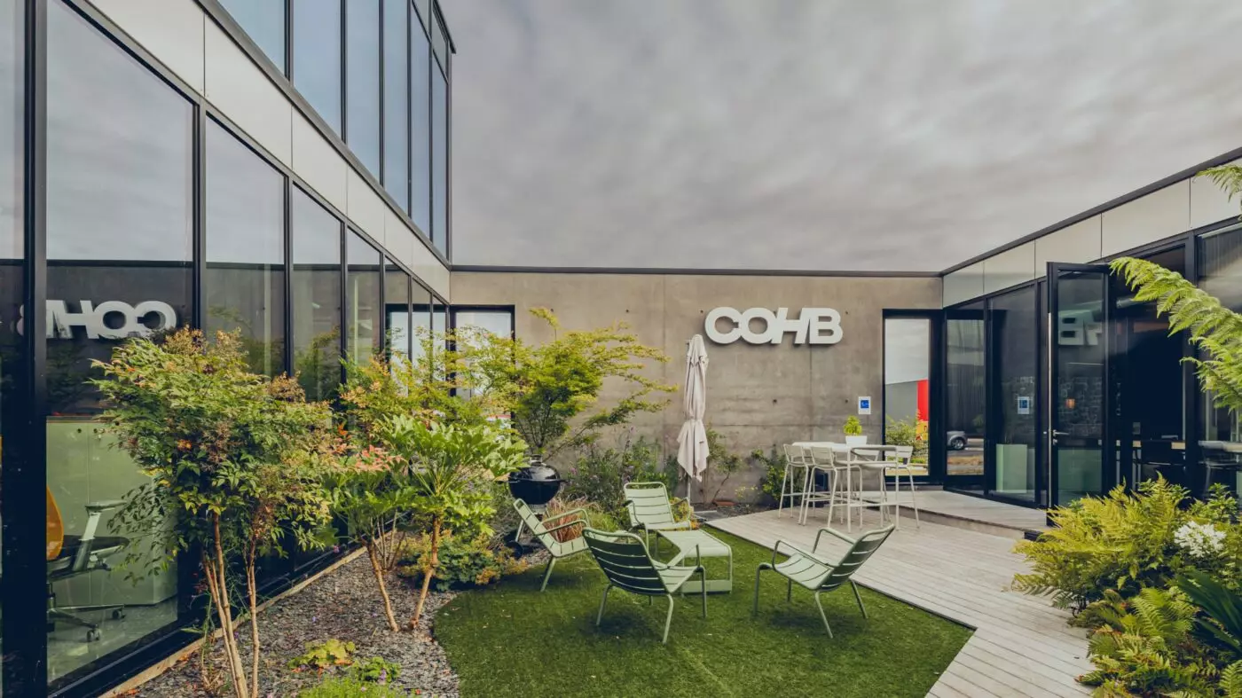 Rupteurs thermiques Slabe, boîtes d'attentes et accessoires chantier. COHB reste proche de vous et de vos réalités terrain.