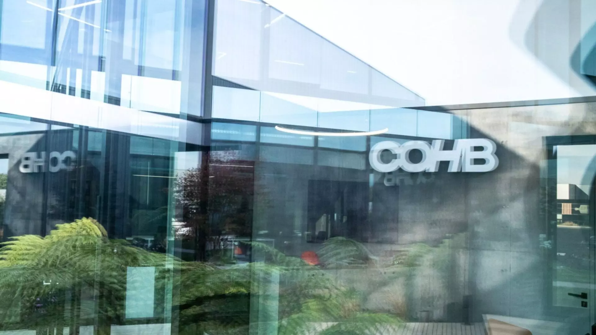 expertises + concepts + services = LA SOLUTION COHB